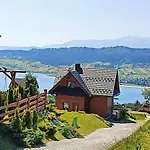 Деревянный коттедж Podhalanskie U Magdusi I Marcina Z Jacuzzi Маньови