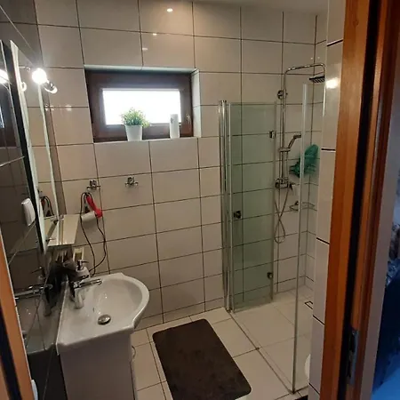 Podhalanskie U Magdusi I Marcina Z Jacuzzi 롯지 Maniowy